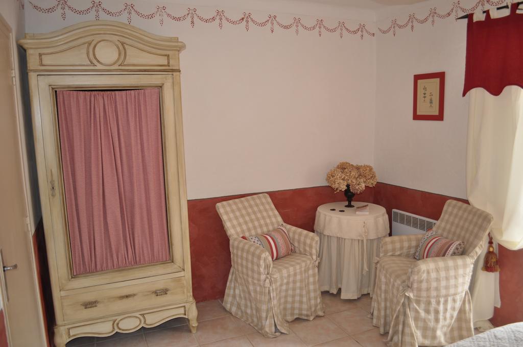 La Ribeyrette Bed & Breakfast Chamborigaud ห้อง รูปภาพ
